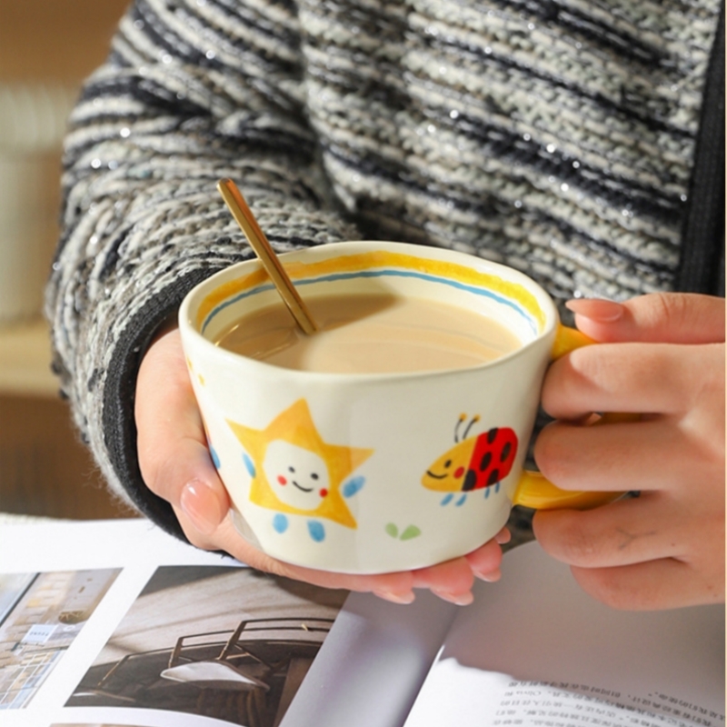 세라믹 머그잔 달 손잡이로 사랑스러운 손으로 그린 ​​ - Coffee Tea Love 리뷰 및 가격